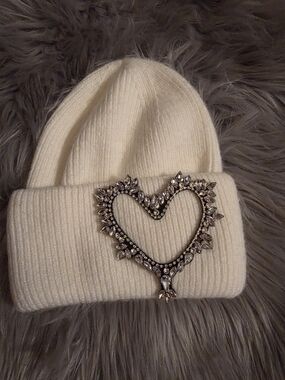 Ivory Knit Beanie with Crystal Heart Accent - Women's Accessories